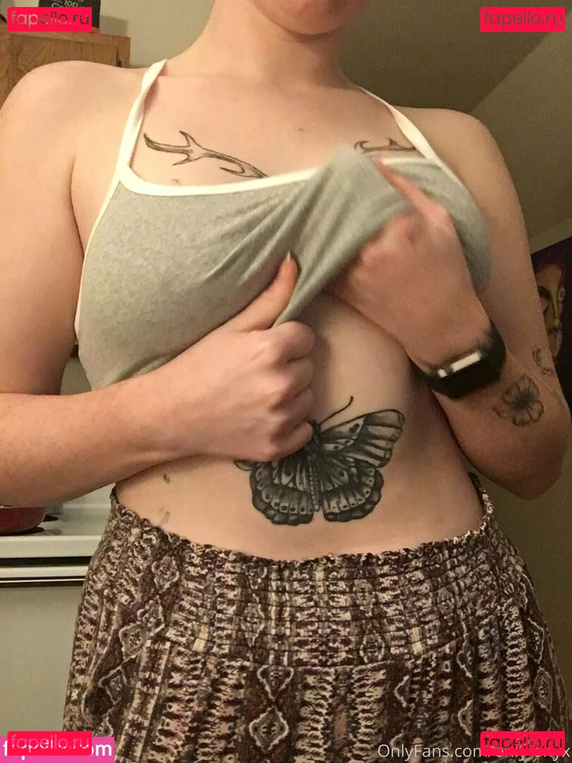 veeginas Onlyfans Photo Gallery 