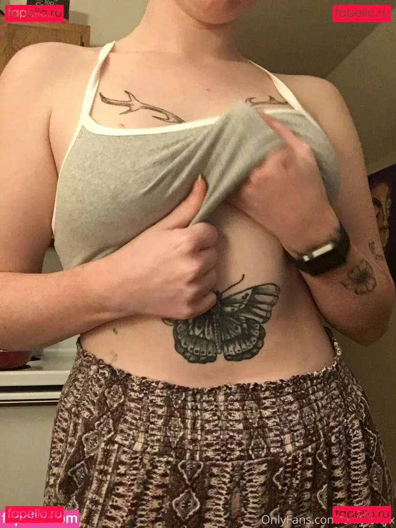 veeginas Onlyfans Photo Gallery 