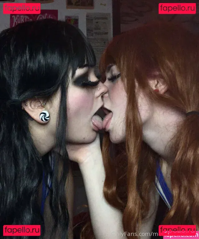 veeginas Onlyfans Photo Gallery 