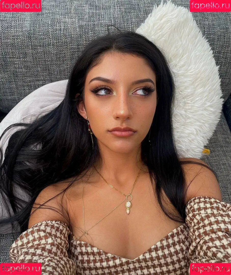 JasminX Onlyfans Photo Gallery 