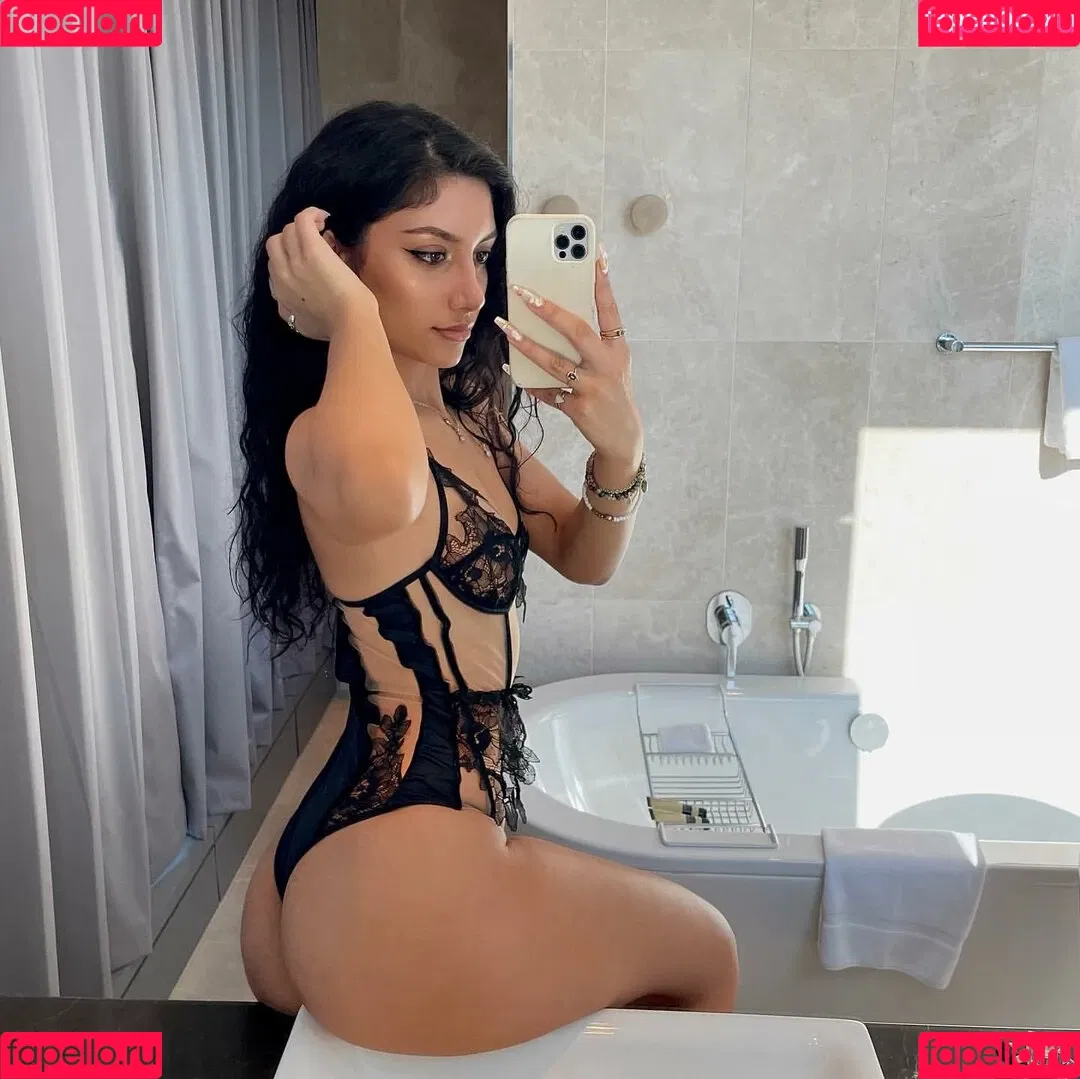 JasminX Onlyfans Photo Gallery 