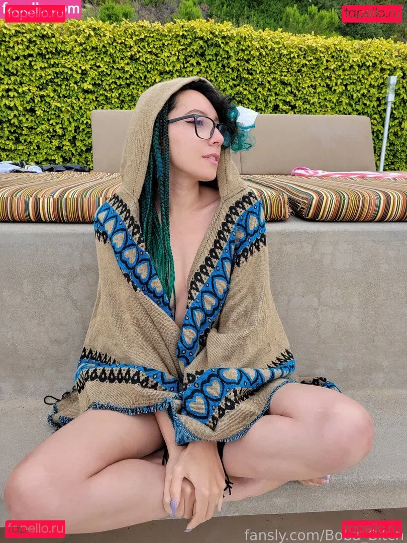 Boba Bitch Onlyfans Photo Gallery 