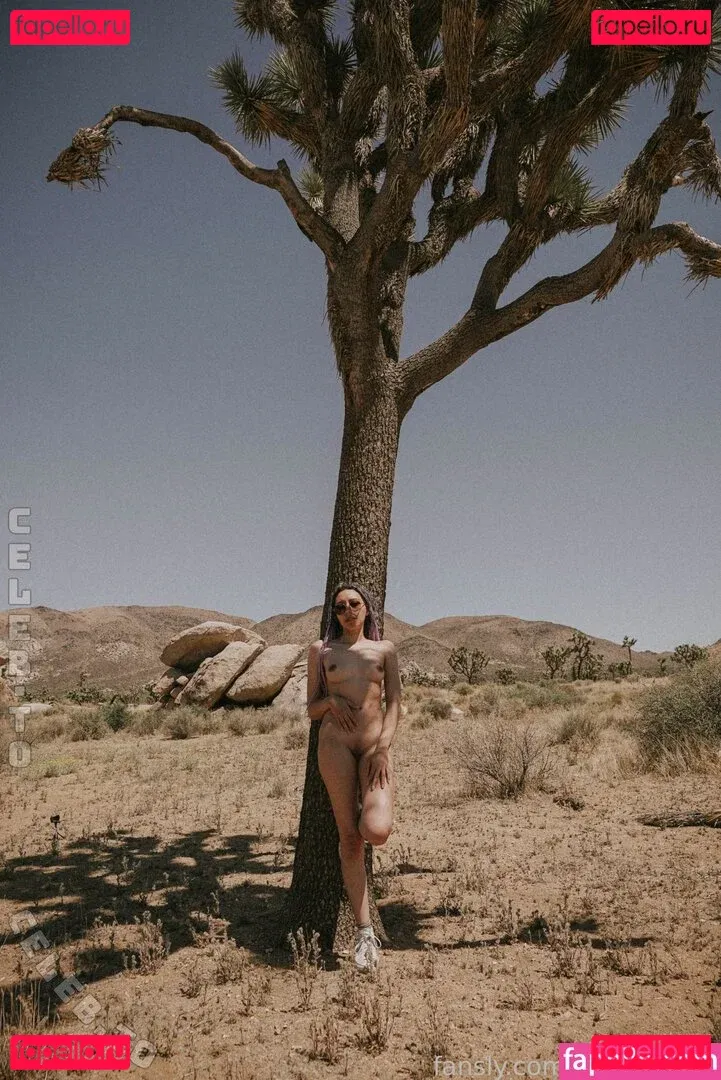 Boba Bitch Onlyfans Photo Gallery 