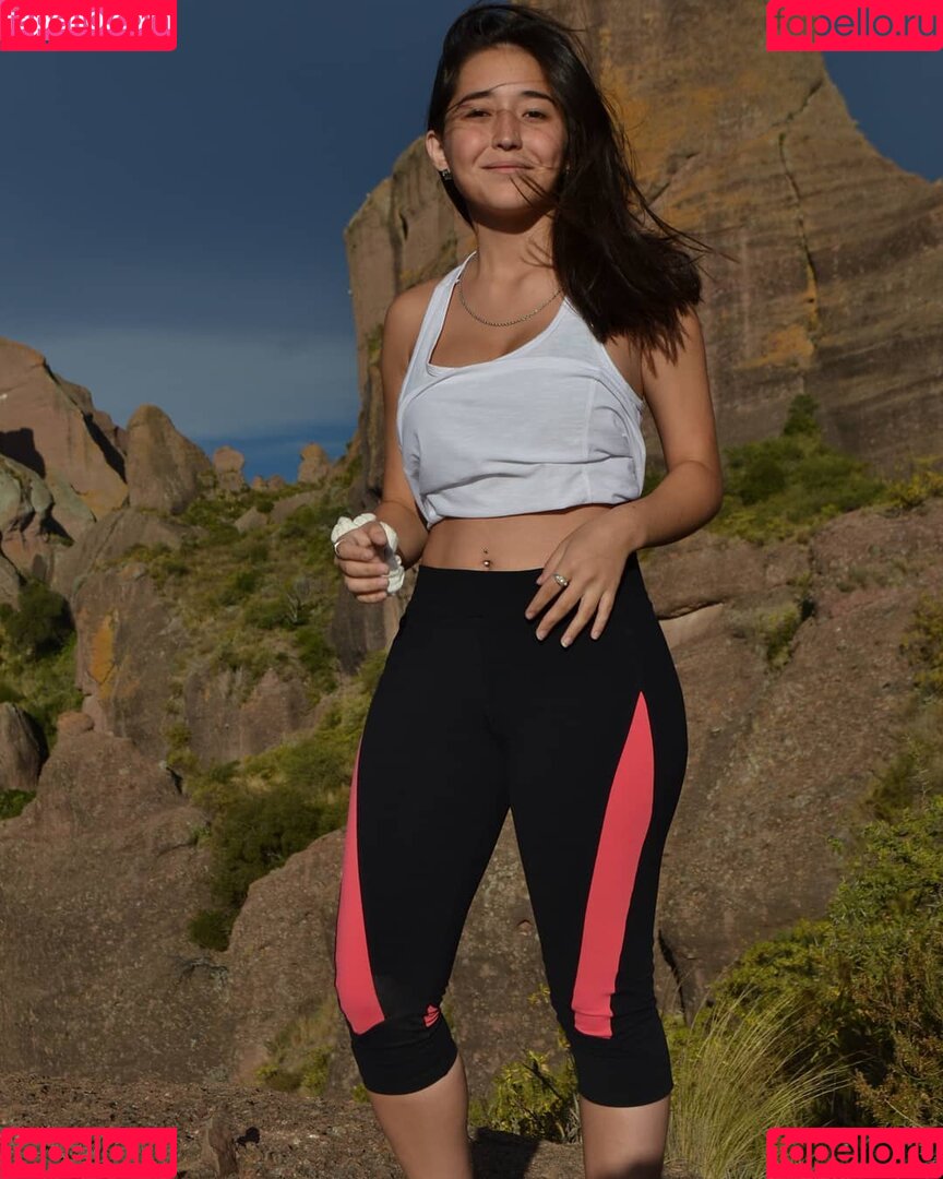 Vale Marochi Onlyfans Photo Gallery 