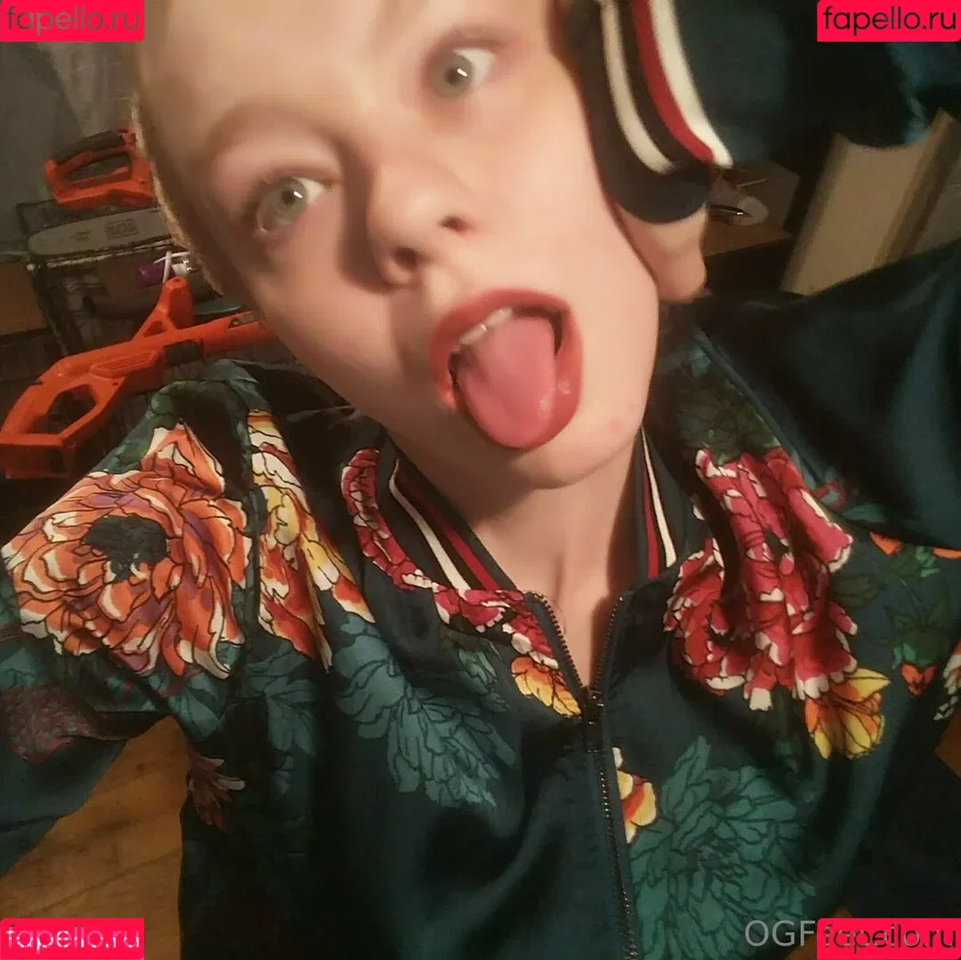 sativaskies Onlyfans Photo Gallery 