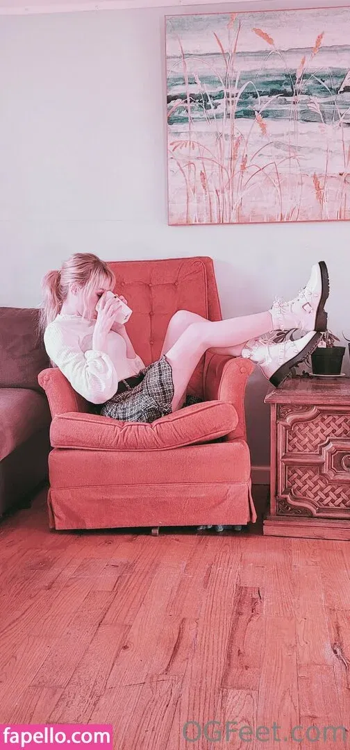 sativaskies Onlyfans Photo Gallery 