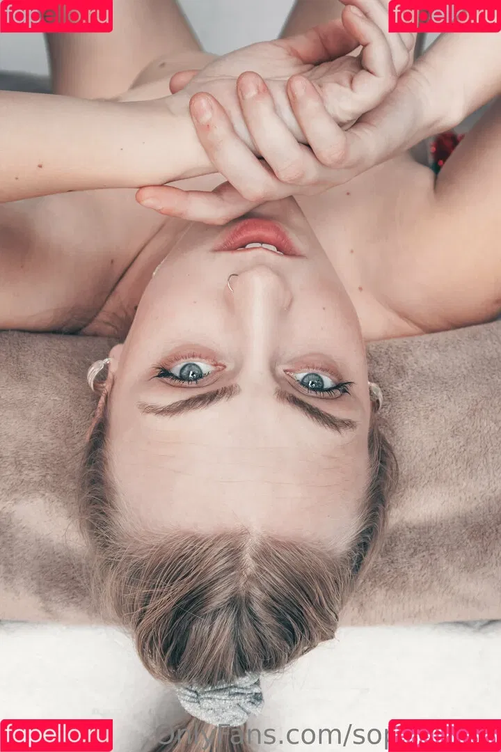sophielune Onlyfans Photo Gallery 