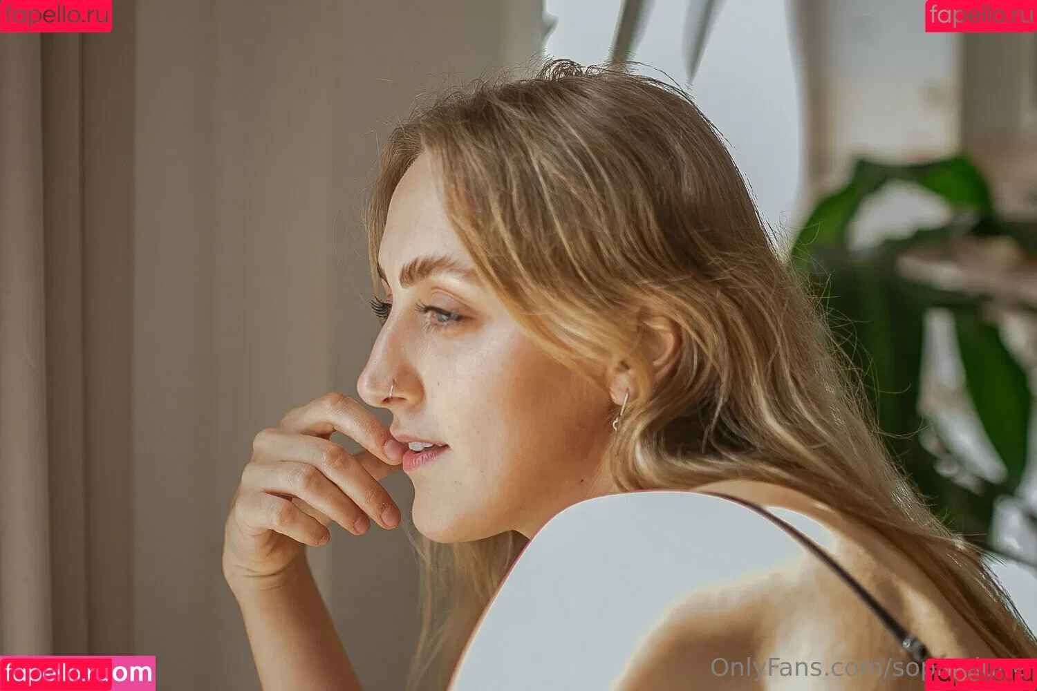 sophielune Onlyfans Photo Gallery 