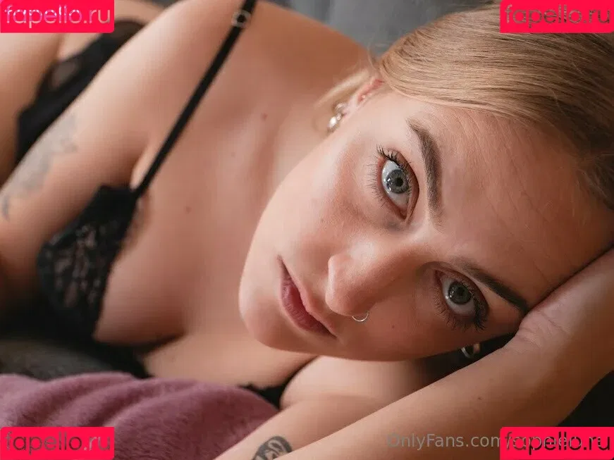 sophielune Onlyfans Photo Gallery 