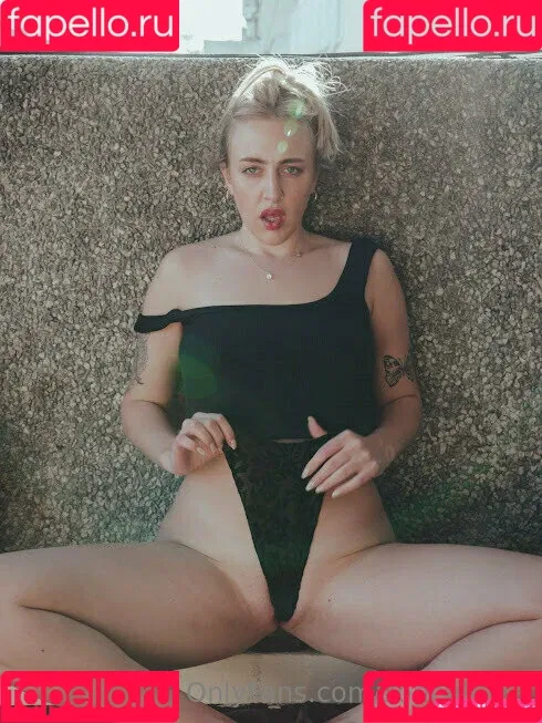sophielune Onlyfans Photo Gallery 