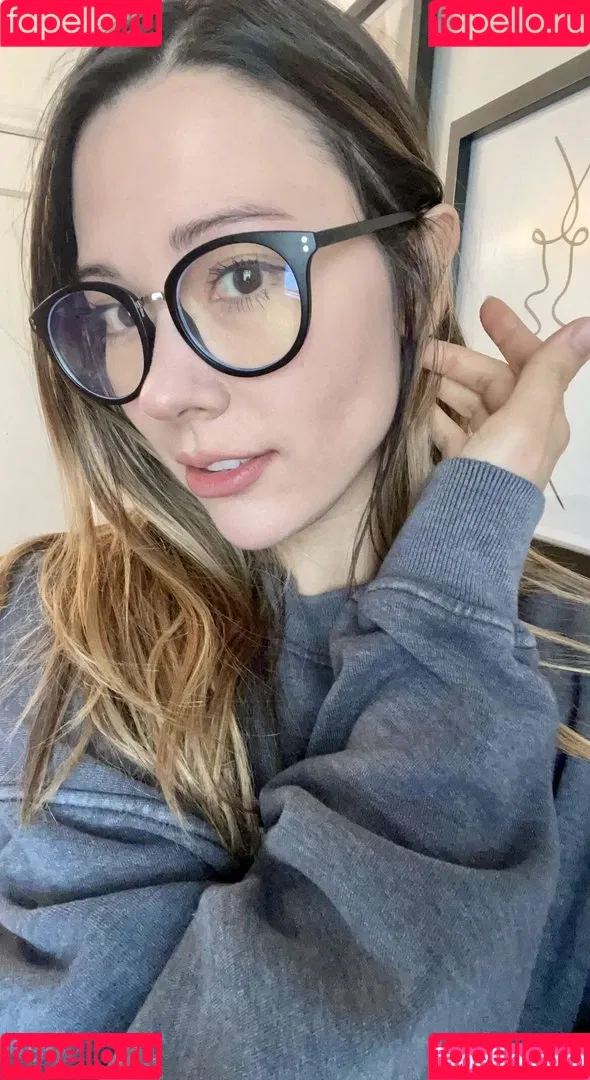Laceyisanerd Onlyfans Photo Gallery 