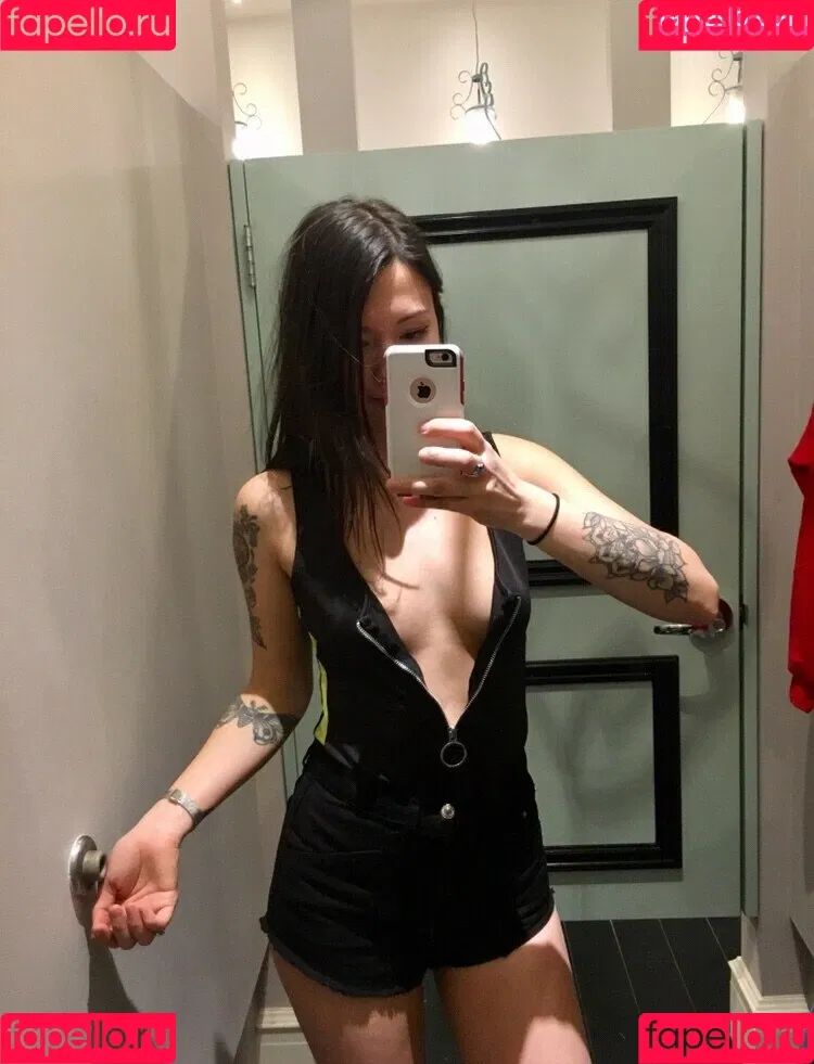 Laceyisanerd Onlyfans Photo Gallery 