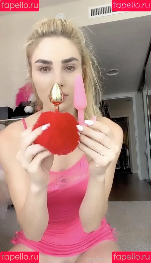 misskenzieanne Onlyfans Photo Gallery 