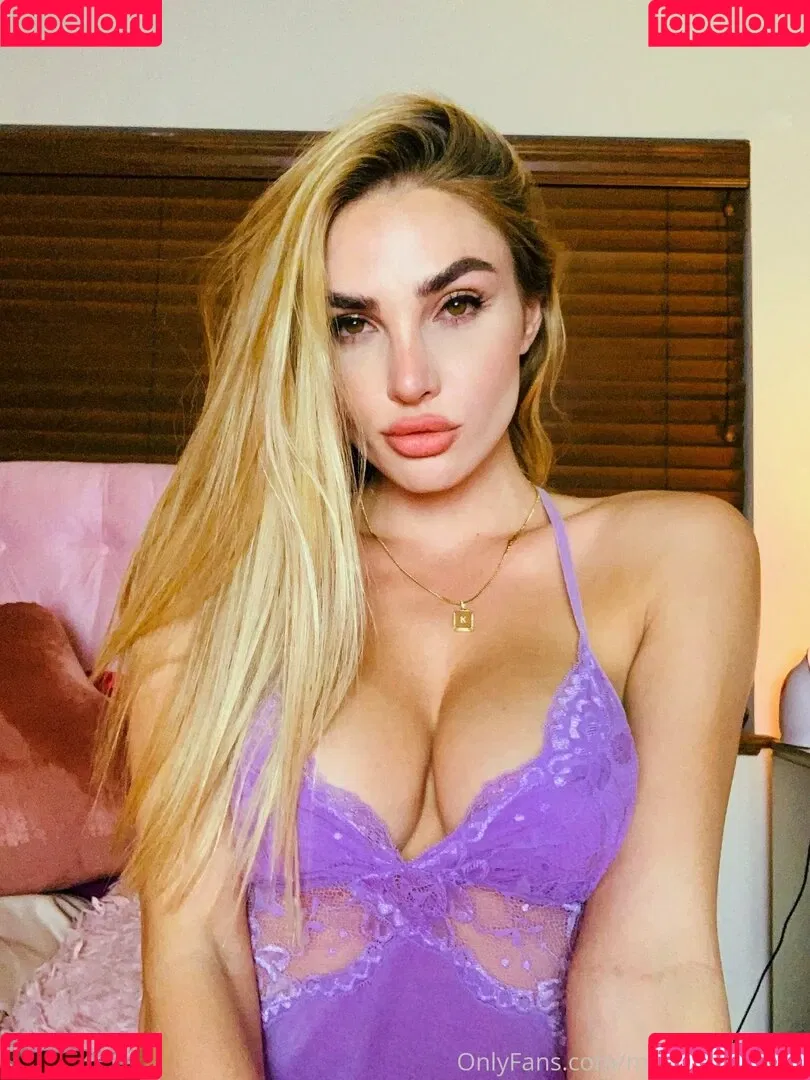 misskenzieanne Onlyfans Photo Gallery 