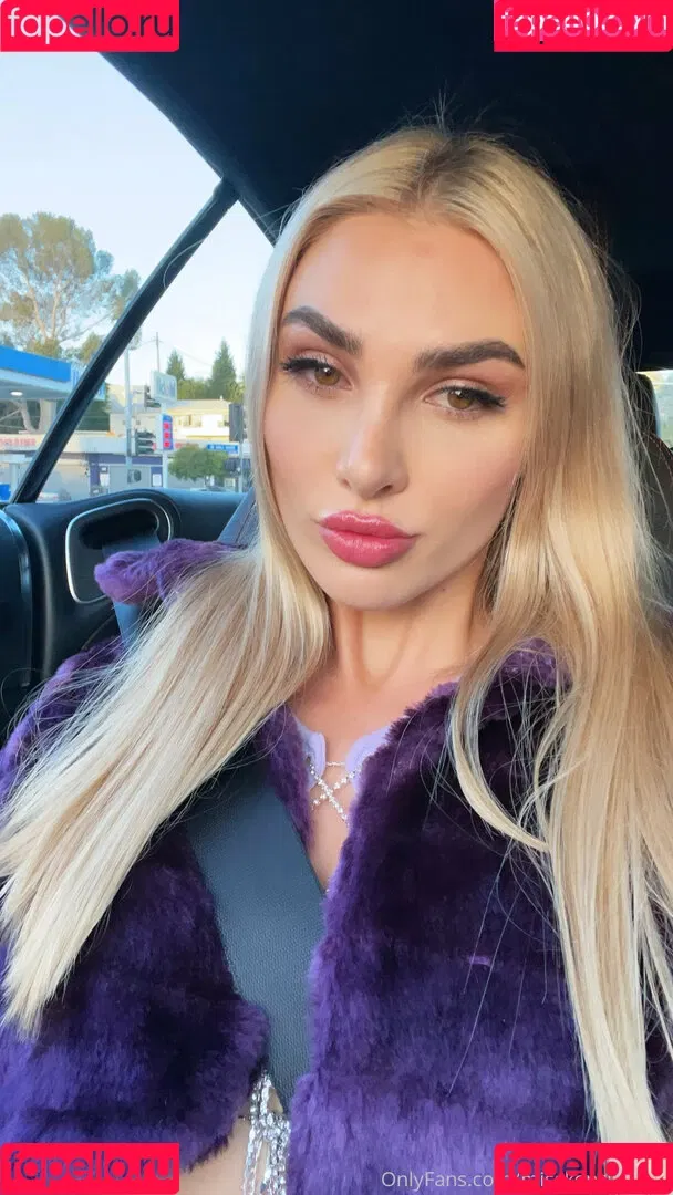 misskenzieanne Onlyfans Photo Gallery 