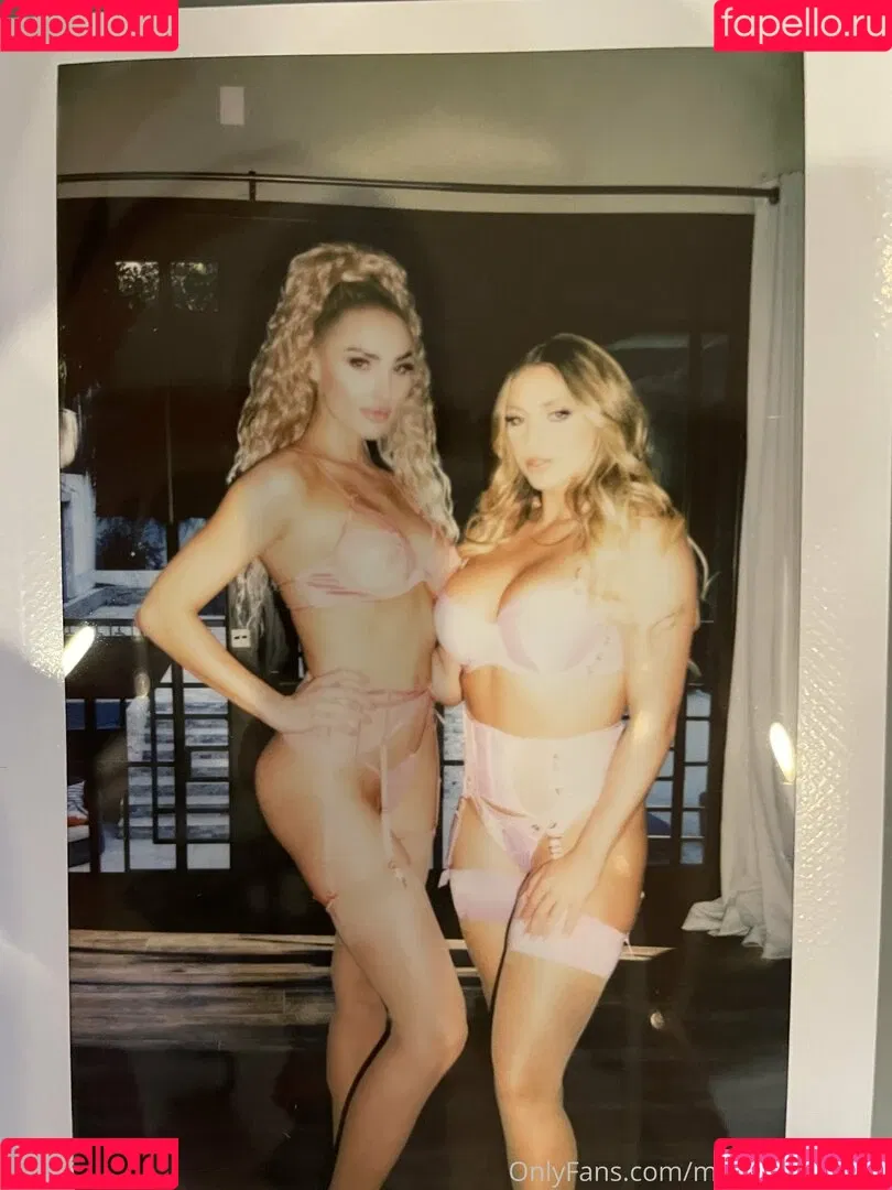 misskenzieanne Onlyfans Photo Gallery 