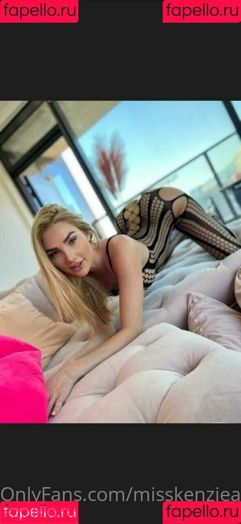 misskenzieanne Onlyfans Photo Gallery 
