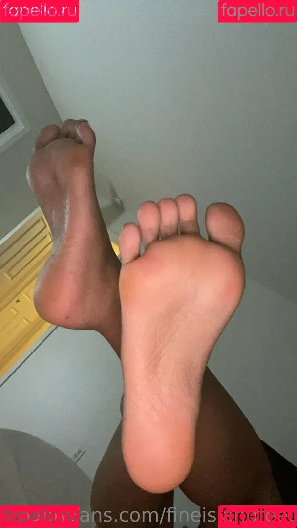 fineislandfeet Onlyfans Photo Gallery 
