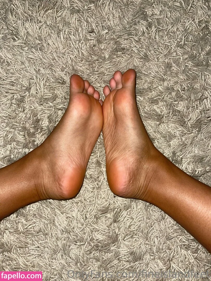 fineislandfeet Onlyfans Photo Gallery 