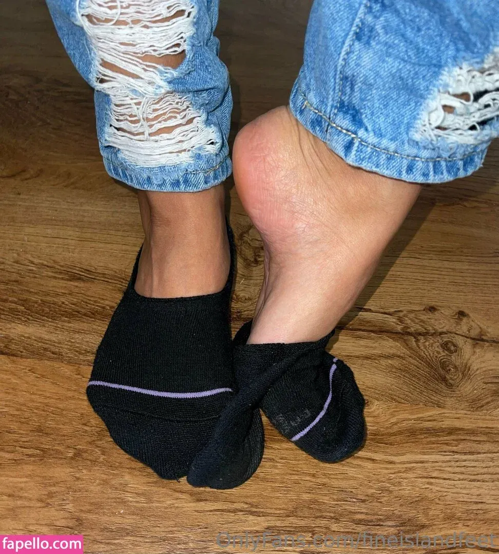 fineislandfeet Onlyfans Photo Gallery 