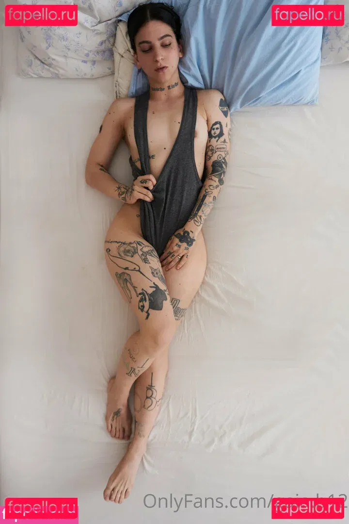 gaia.b12 Onlyfans Photo Gallery 