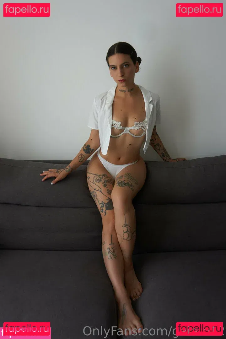 gaia.b12 Onlyfans Photo Gallery 