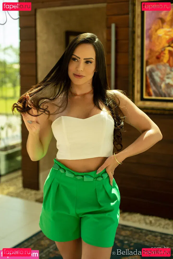 Christina Khalil Onlyfans Photo Gallery 