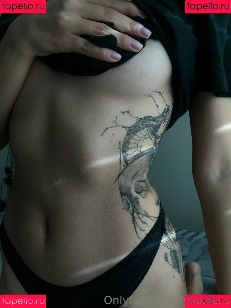 vikkkess Onlyfans Photo Gallery 