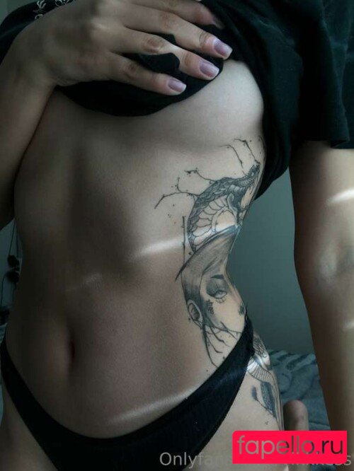 vikkkess Onlyfans Photo Gallery 