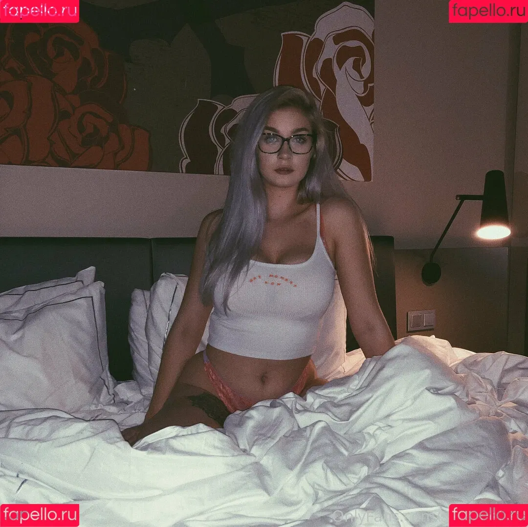 sxphieefree Onlyfans Photo Gallery 