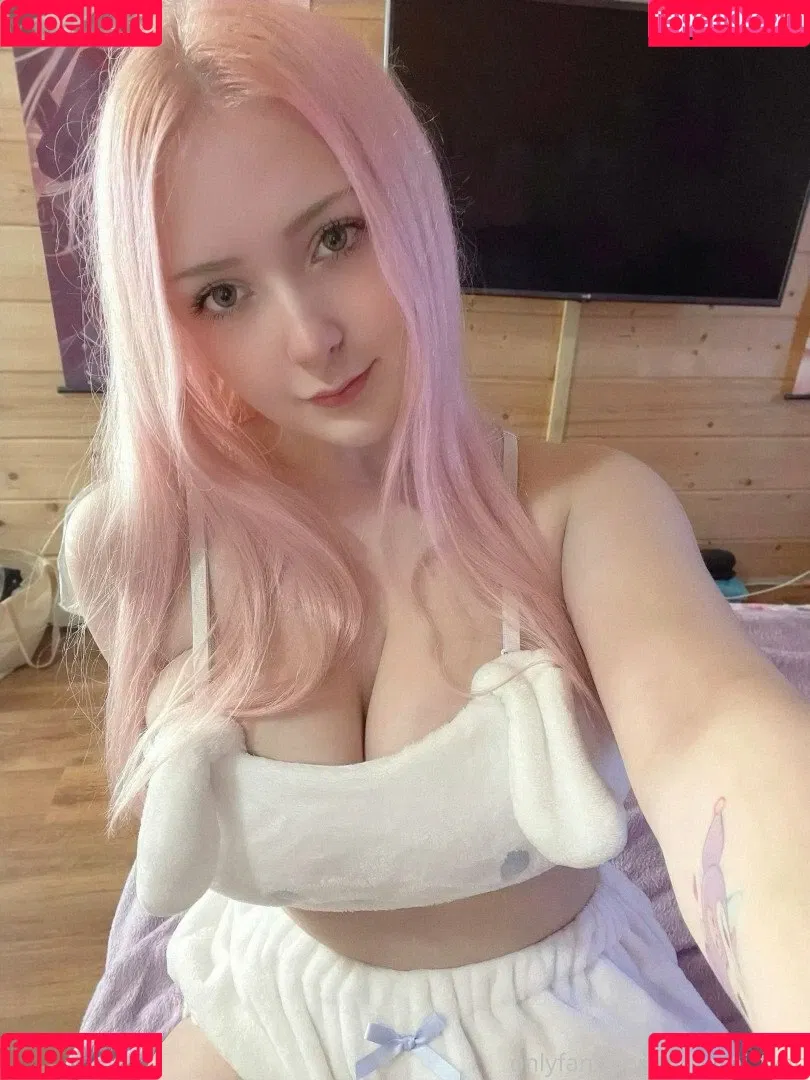 Nikachi Nika Kotova Onlyfans Photo Gallery 