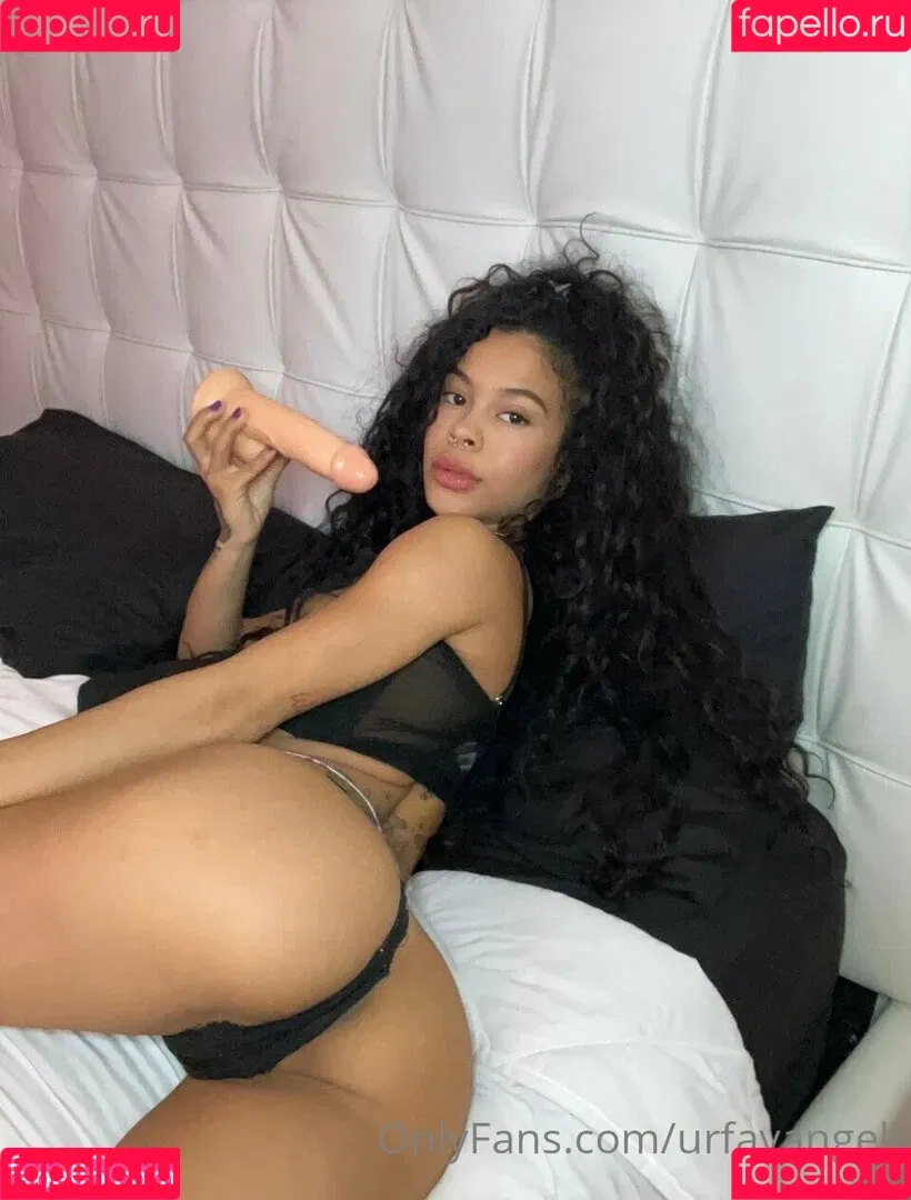 urfavangell Onlyfans Photo Gallery 