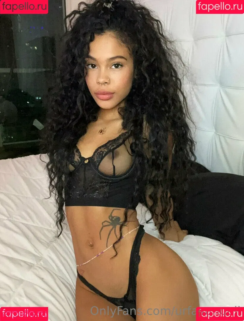 urfavangell Onlyfans Photo Gallery 