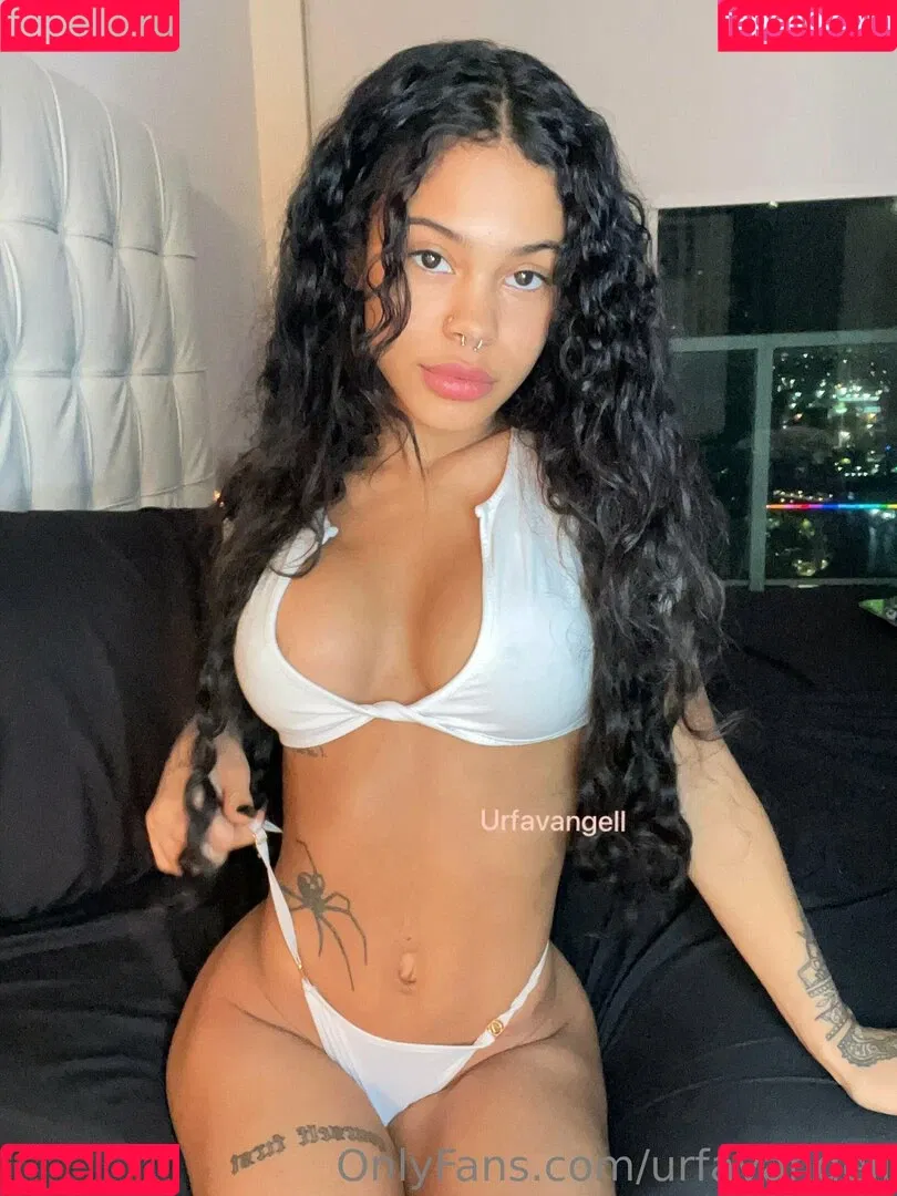 urfavangell Onlyfans Photo Gallery 