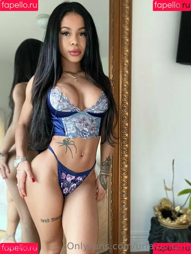 urfavangell Onlyfans Photo Gallery 