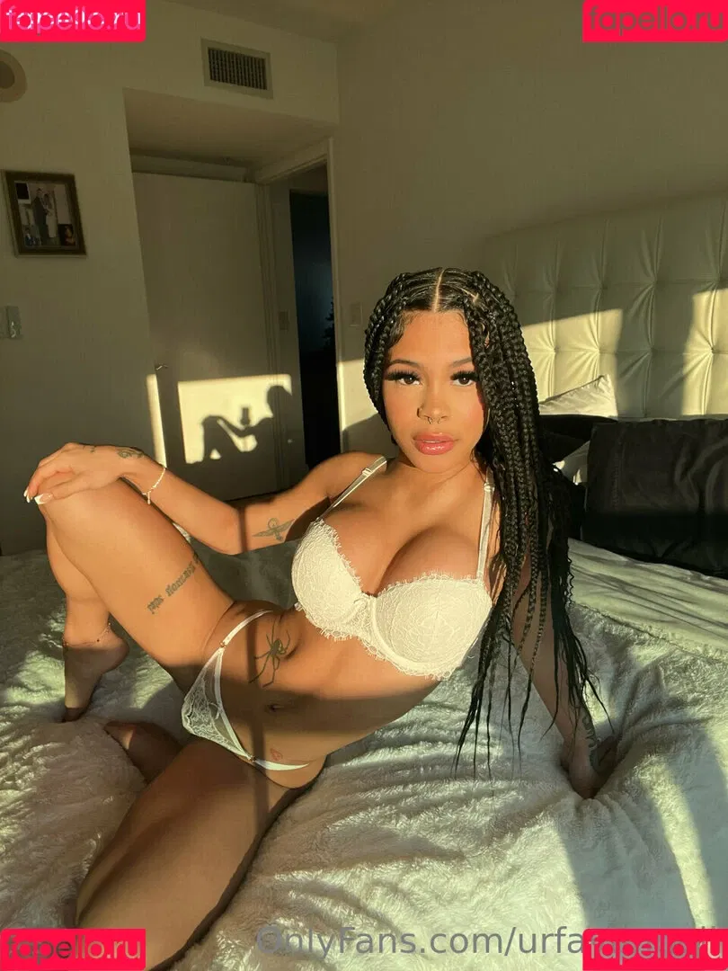 urfavangell Onlyfans Photo Gallery 
