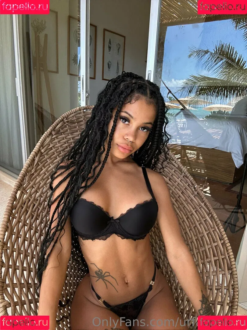 urfavangell Onlyfans Photo Gallery 