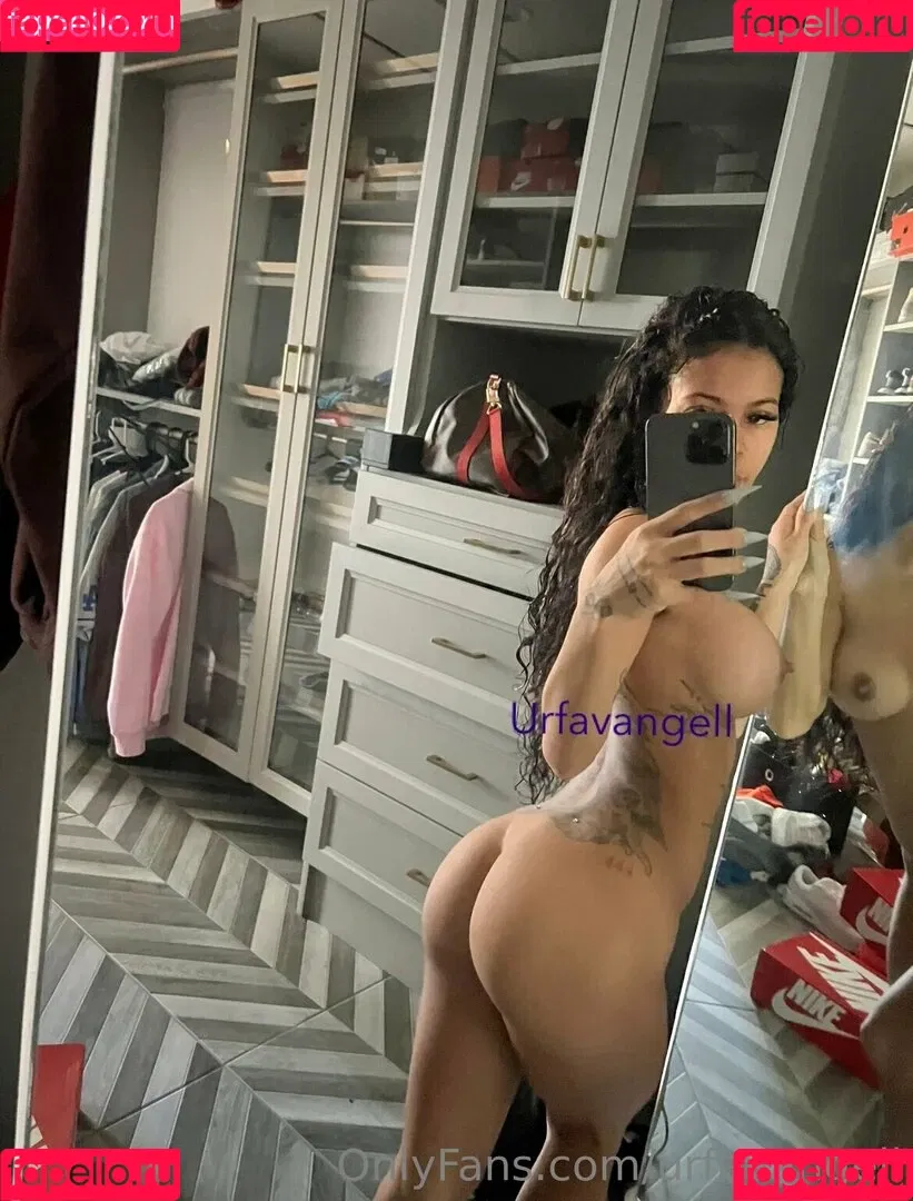 urfavangell Onlyfans Photo Gallery 