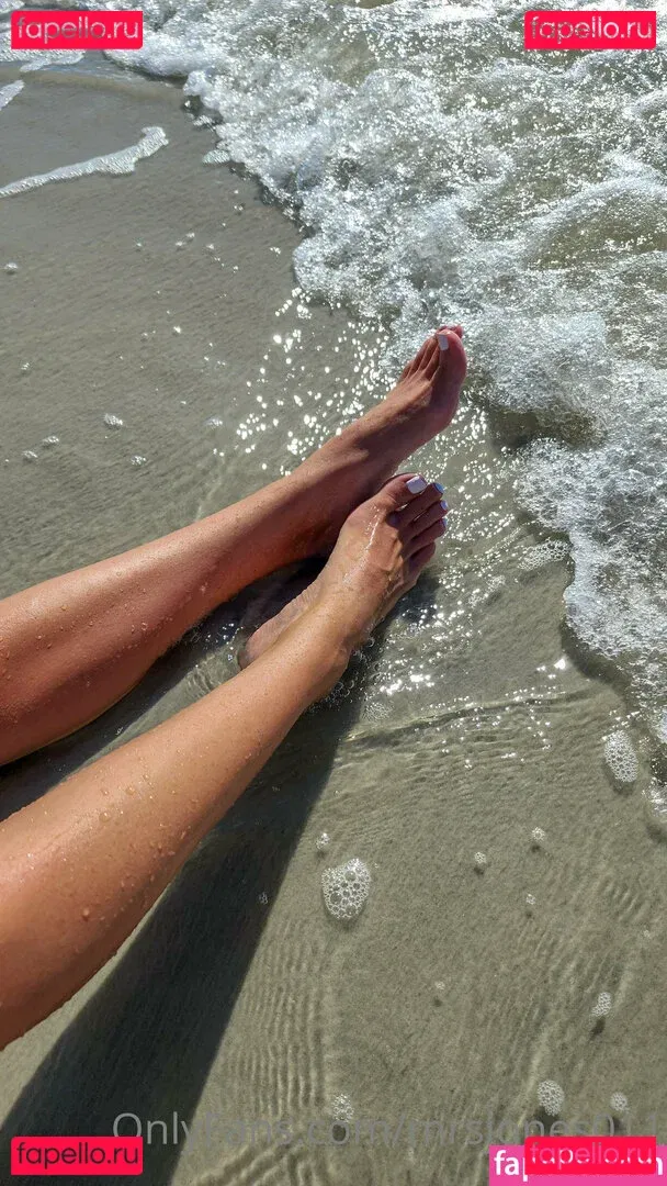 mrsjones011 Onlyfans Photo Gallery 