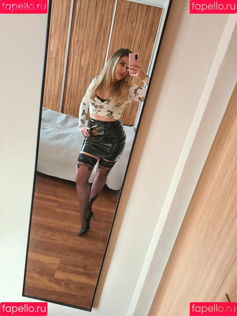 polishloca Onlyfans Photo Gallery 