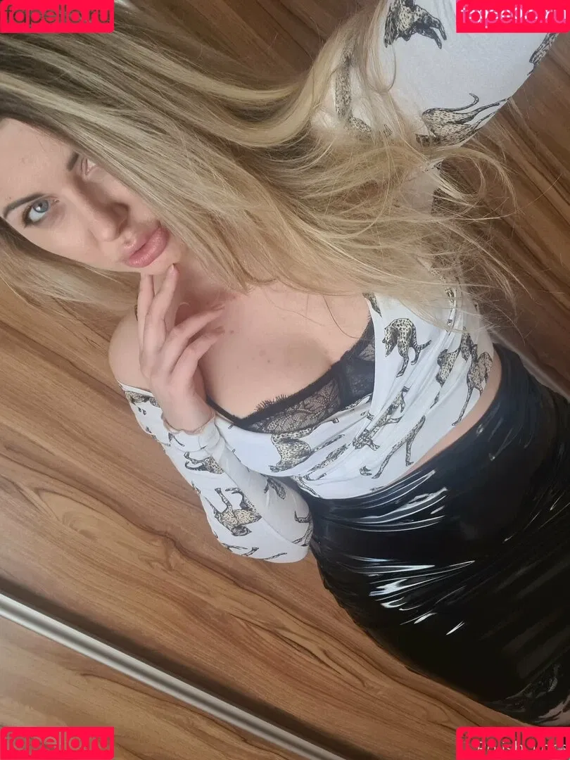 polishloca Onlyfans Photo Gallery 