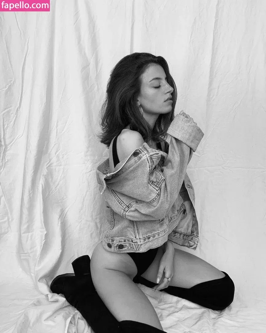 Noga Etkin Onlyfans Photo Gallery 