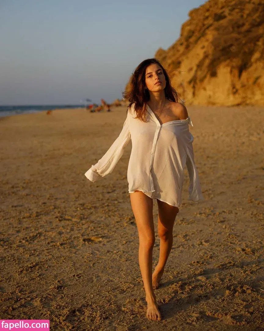 Noga Etkin Onlyfans Photo Gallery 