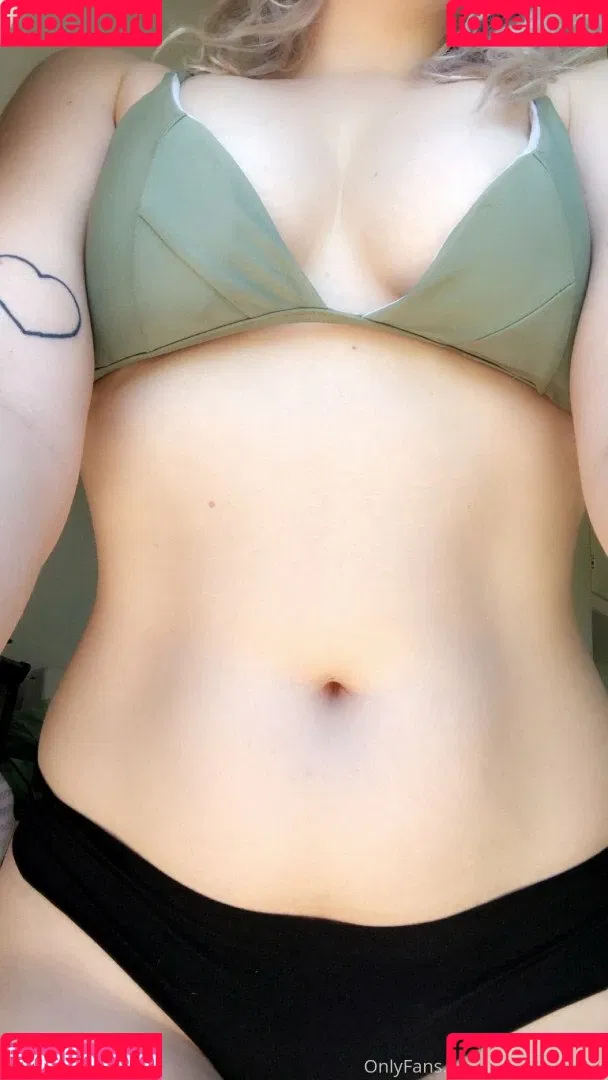 Peach Necctar Onlyfans Photo Gallery 