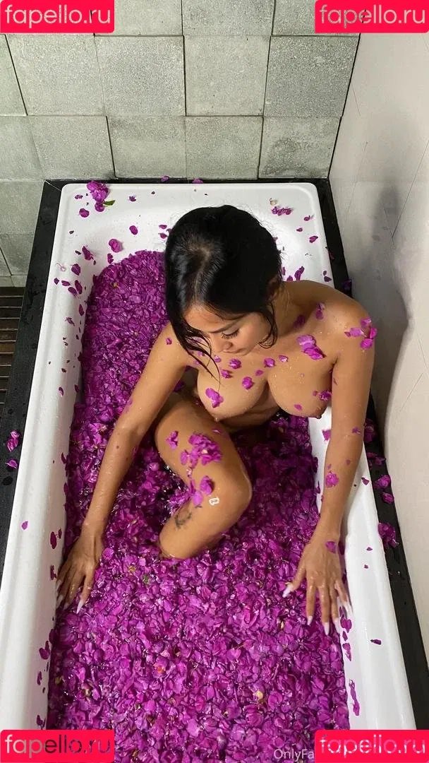 Imsummer Onlyfans Photo Gallery 