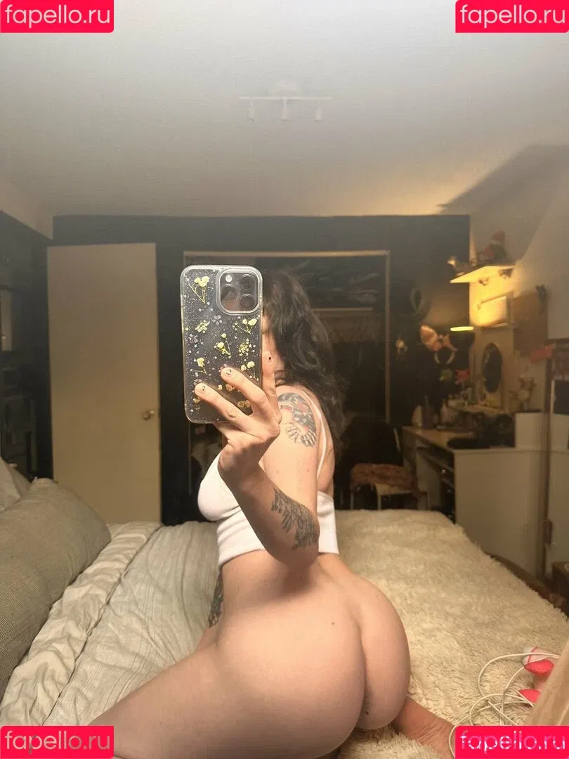 Strawberry_bb Onlyfans Photo Gallery 