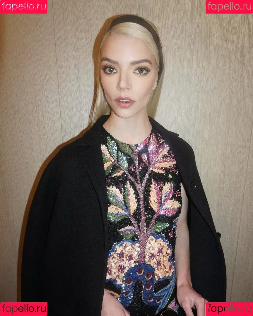 Anya Taylor-Joy Onlyfans Photo Gallery 