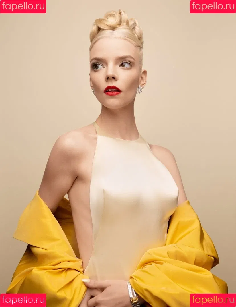 Anya Taylor-Joy Onlyfans Photo Gallery 