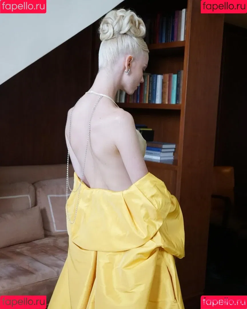 Anya Taylor-Joy Onlyfans Photo Gallery 