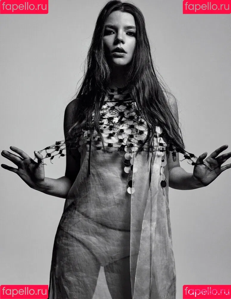 Anya Taylor-Joy Onlyfans Photo Gallery 